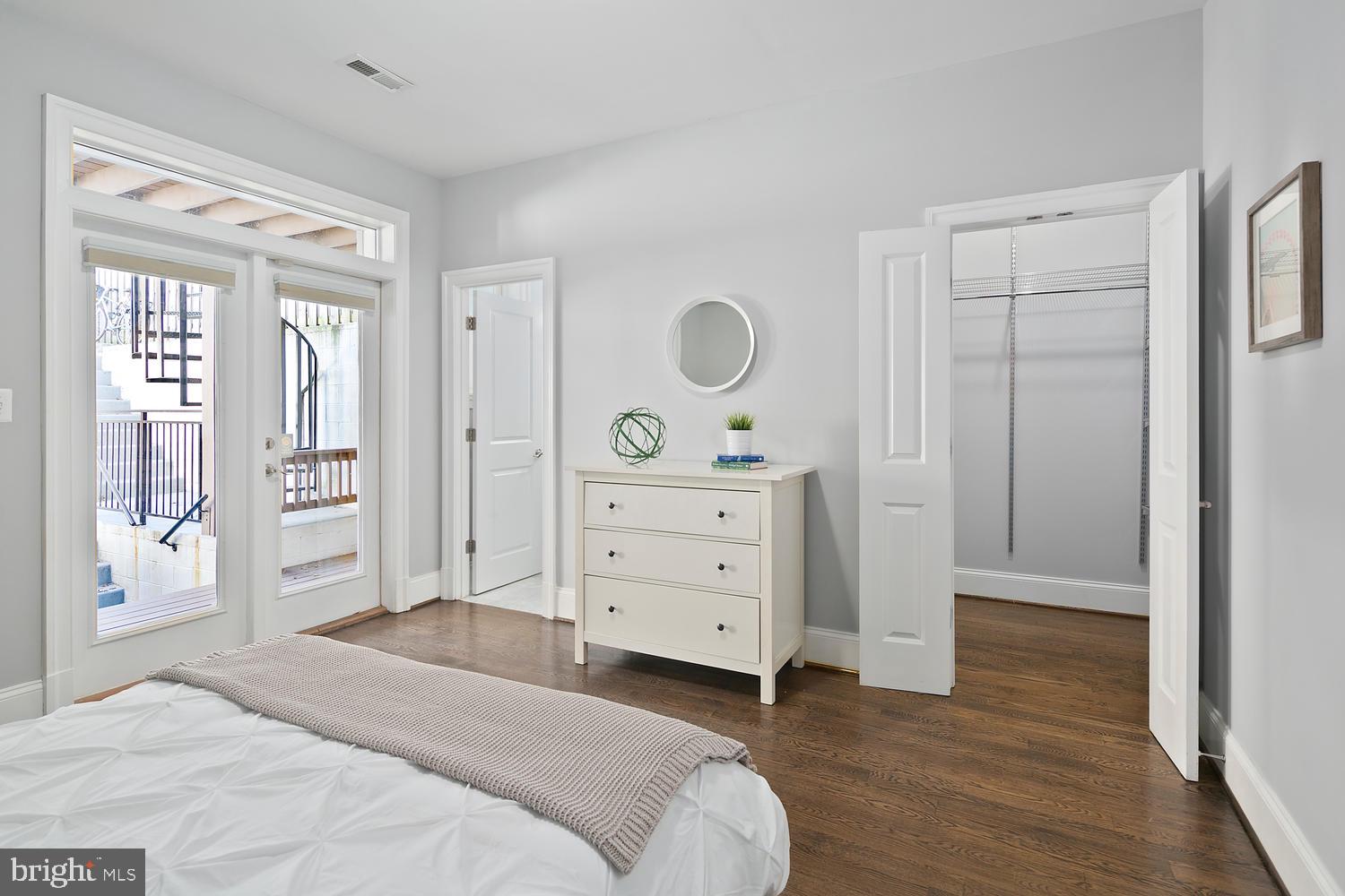 2431 Ontario Road Northwest, Unit 2 Washington, DC 20009 - Photo 24 of 29 Gallery Image 24
