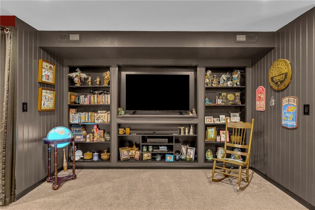 15978 South Lewelling Road Scranton, KS 66537 - Photo 30 of 56 Gallery Image 30