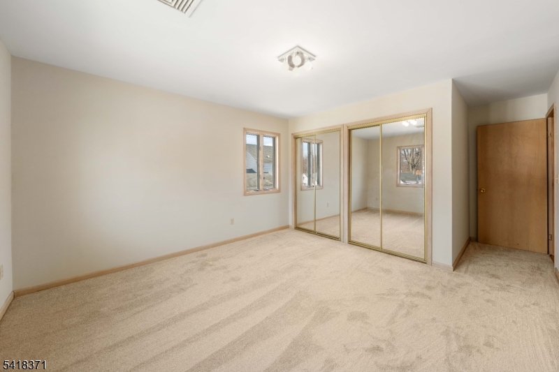 535 Yorktown Road Union, NJ 07083 - Photo 13 of 19