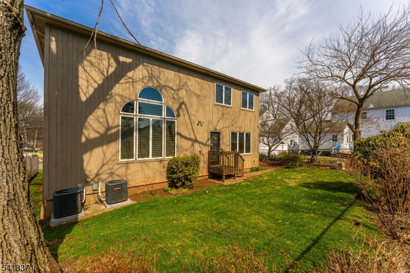 535 Yorktown Road Union, NJ 07083 - Photo 19 of 19