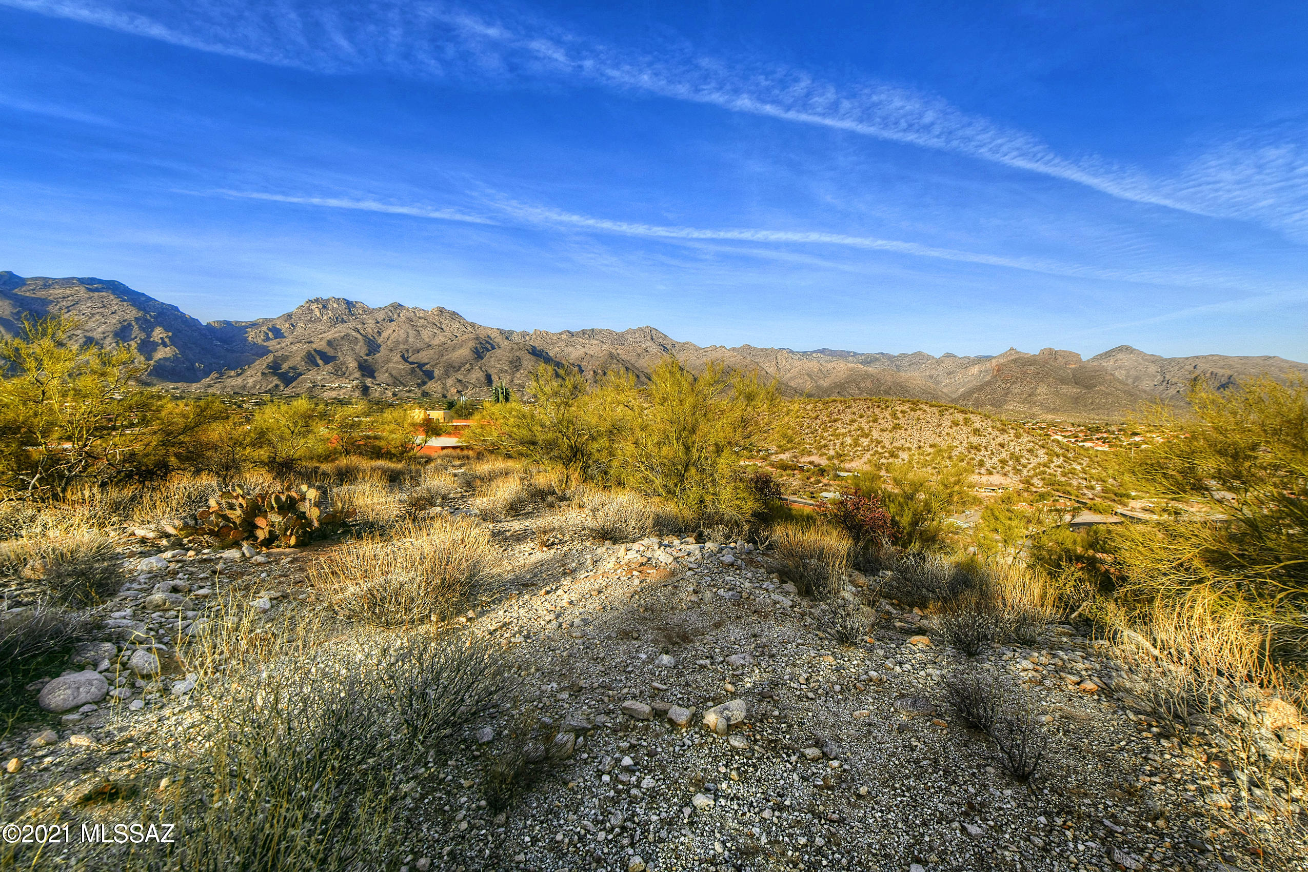 5040 North Summit Ridge Road, Unit 11 Tucson, AZ 85750 - Photo 6 of 20