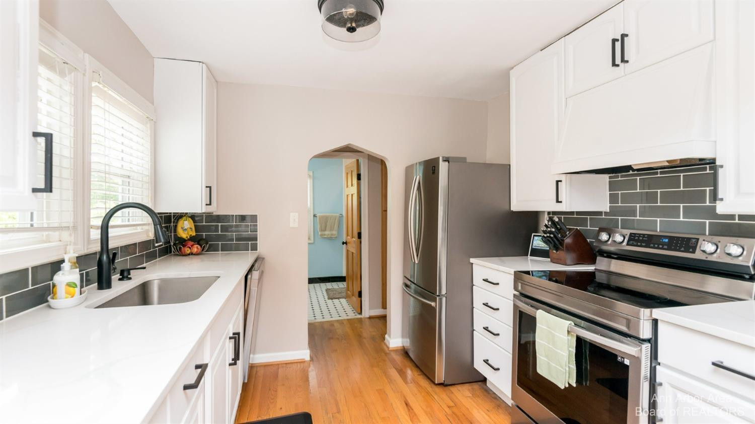 3360 Harvard Road Royal Oak, MI 48073 - Photo 16 of 40 Photo 16