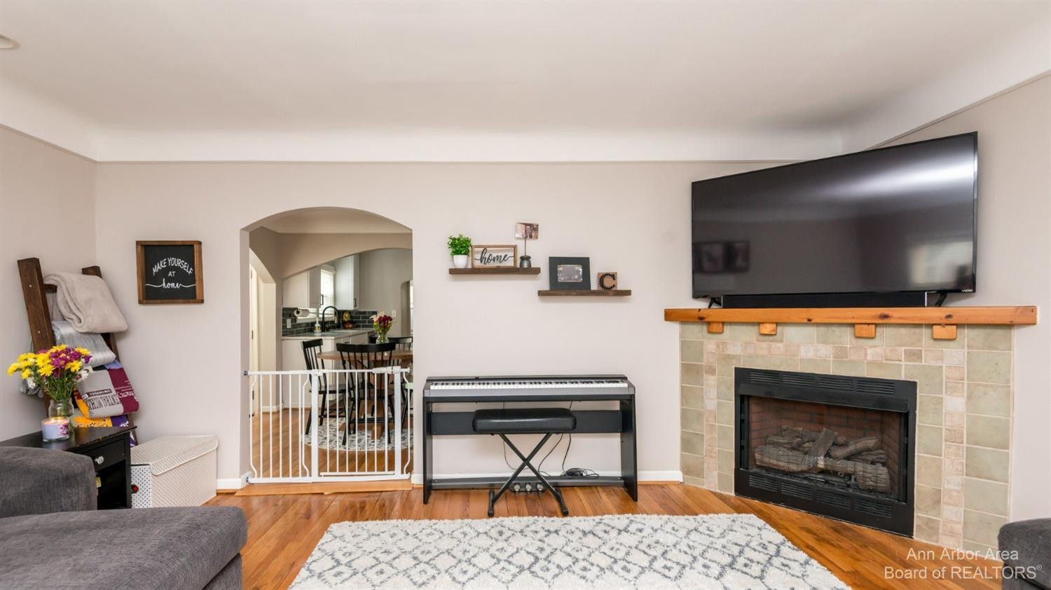3360 Harvard Road Royal Oak, MI 48073 - Photo 9 of 40 Photo 9