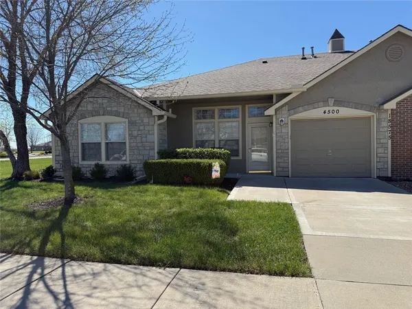 $280,000 | 18575 West 158th Place, Unit 4500, Olathe, KS 66062