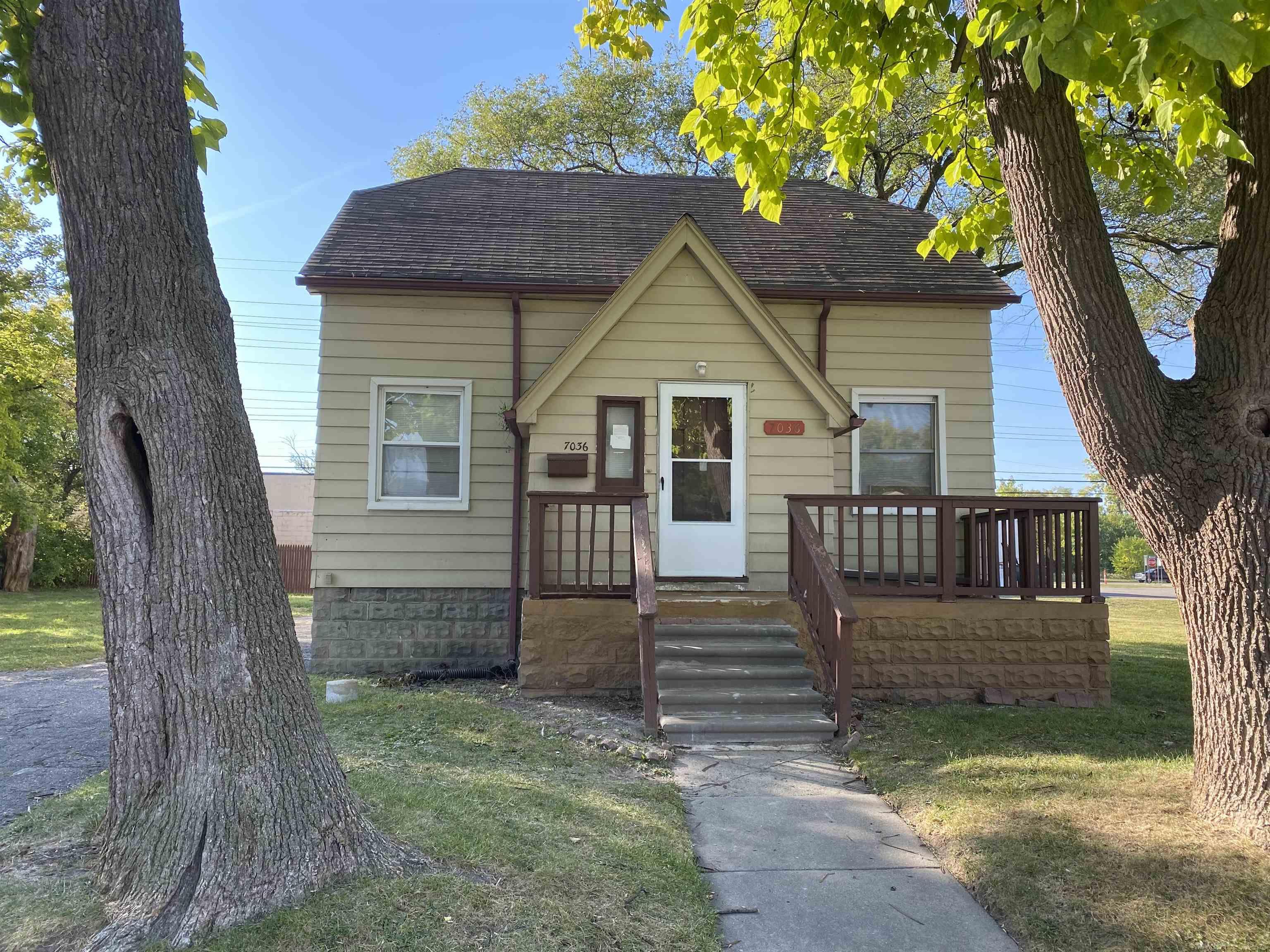 7036 Rivard Avenue Warren, MI 48091 - Photo 1 of 1 50092430.JPG