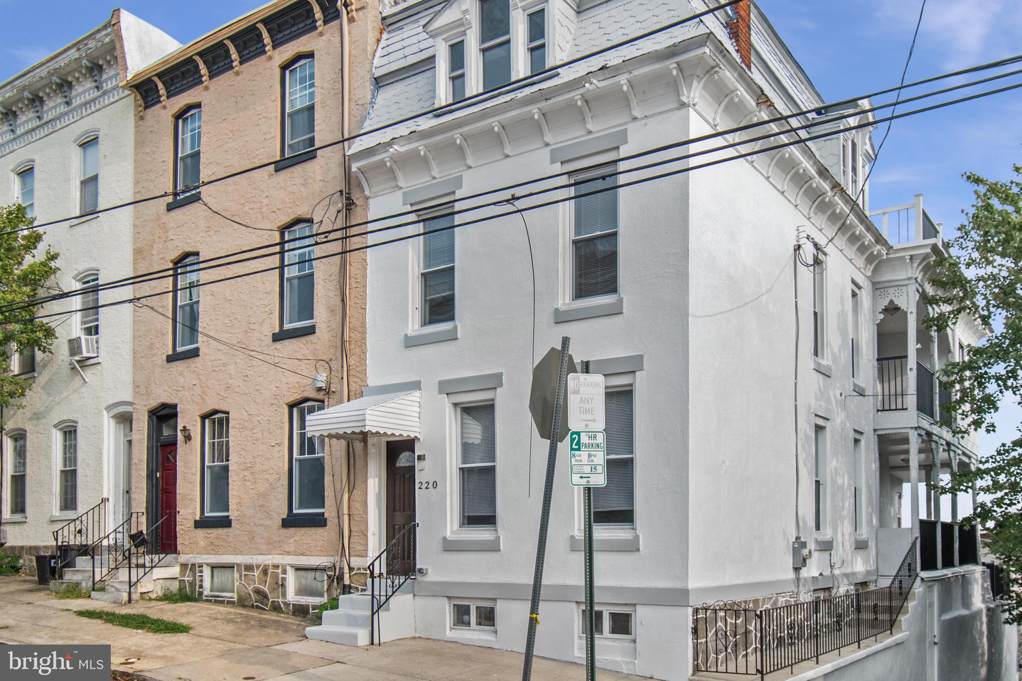 220 Ripka Street Philadelphia, PA 19127 - Photo 5 of 34