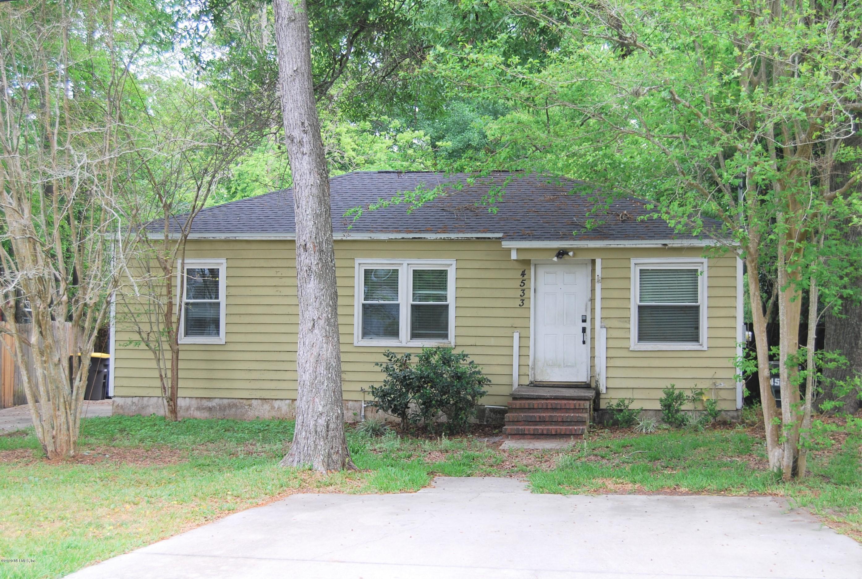 4533 Sunderland Road Jacksonville, FL 32210 - Photo 1 of 16 Front