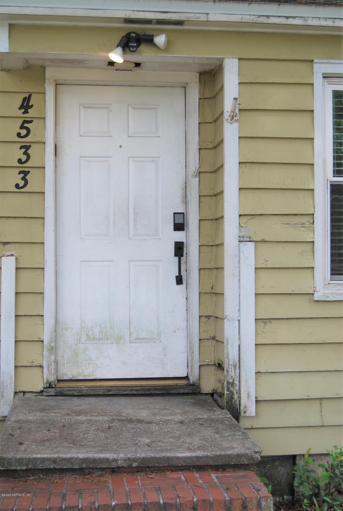 4533 Sunderland Road Jacksonville, FL 32210 - Photo 2 of 16 Front Entry