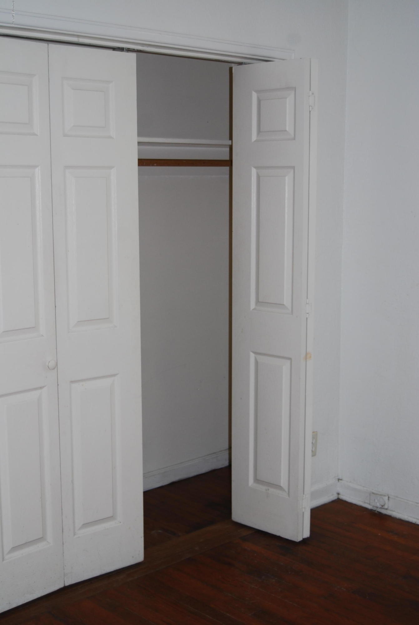 4533 Sunderland Road Jacksonville, FL 32210 - Photo 10 of 16 Closet