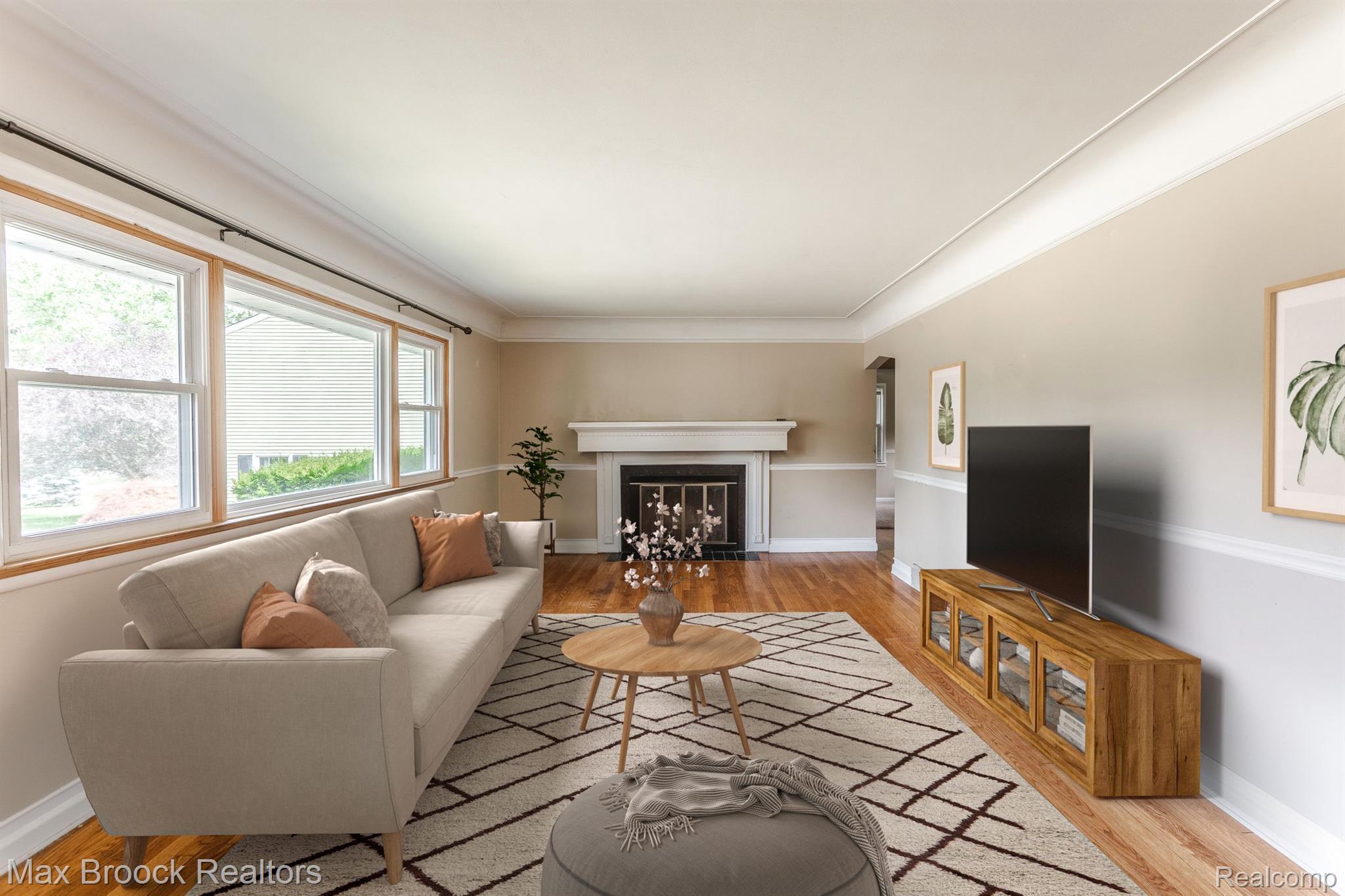 2300 Devonshire Road Bloomfield Hills, MI 48302 - Photo 2 of 15 Gallery Image 2