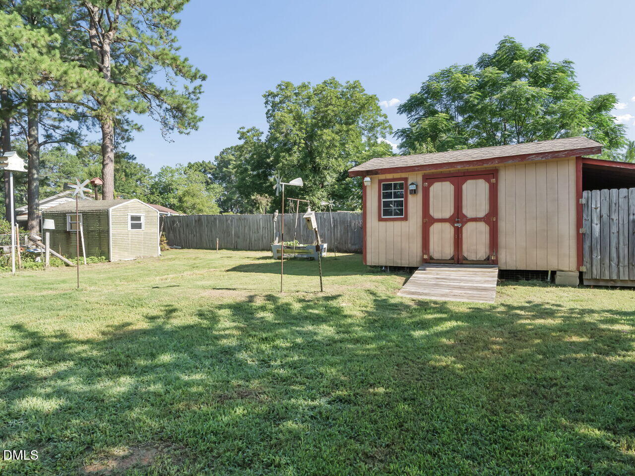 1059 South Hollybrook Road Wendell, NC 27591 - Photo 23 of 25 023-1280x960-back-yard