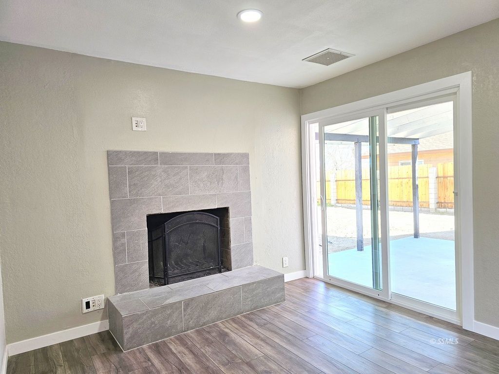 612 Weiman Avenue Ridgecrest, CA 93555 - Photo 10 of 28 Gallery Image 10
