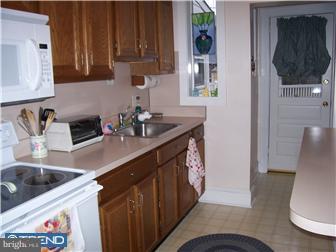 204 Marne Road Brooklawn, NJ 08030 - Photo 7 of 12 Kitchen