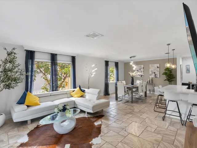 $8,000 | 1407 Coolidge Street, Hollywood, FL 33020