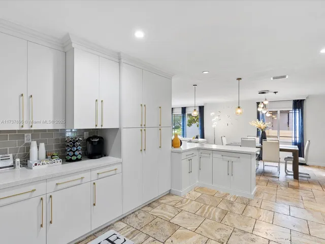 $8,000 | 1407 Coolidge Street, Hollywood, FL 33020