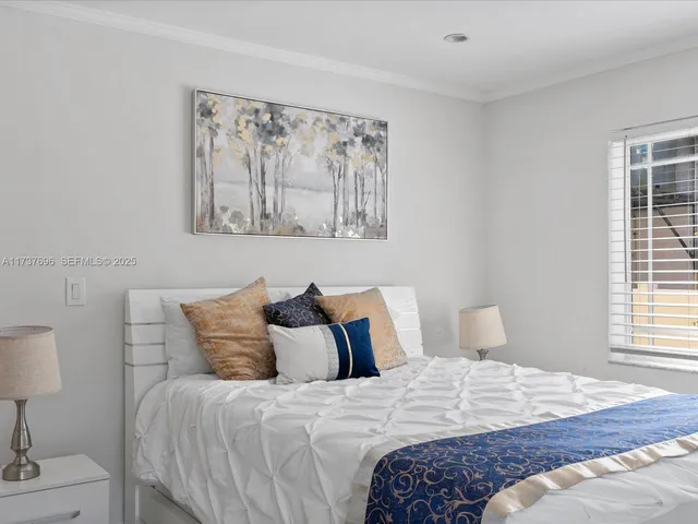 $8,000 | 1407 Coolidge Street, Hollywood, FL 33020