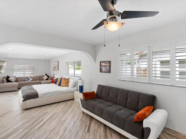 $8,000 | 1407 Coolidge Street, Hollywood, FL 33020