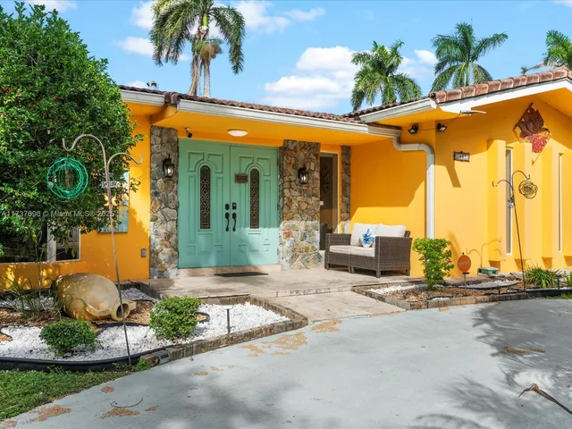 $8,000 | 1407 Coolidge Street, Hollywood, FL 33020