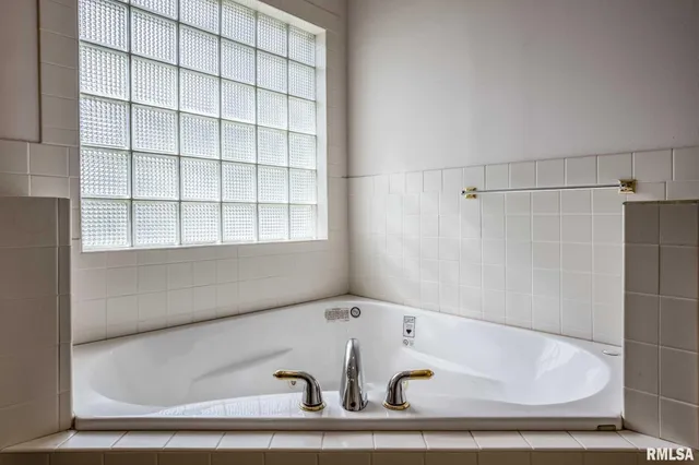 $750,000 | 1385 Christian Chapel Road, Anna, IL 62906