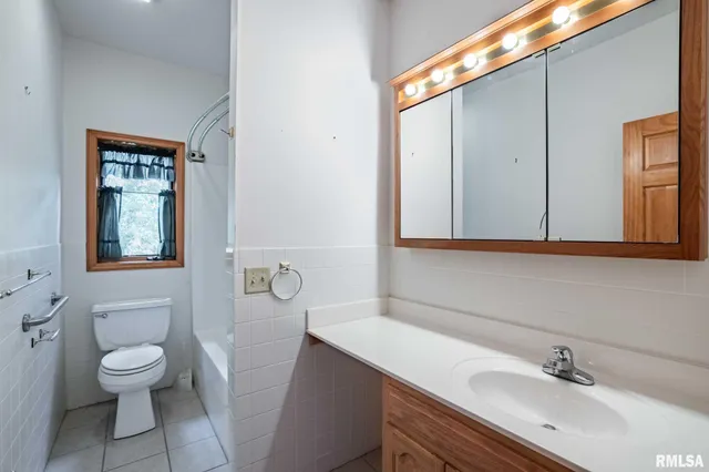 $750,000 | 1385 Christian Chapel Road, Anna, IL 62906