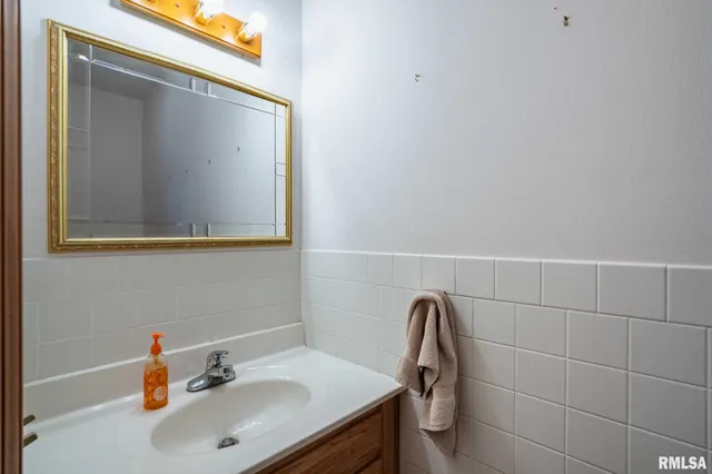 $750,000 | 1385 Christian Chapel Road, Anna, IL 62906