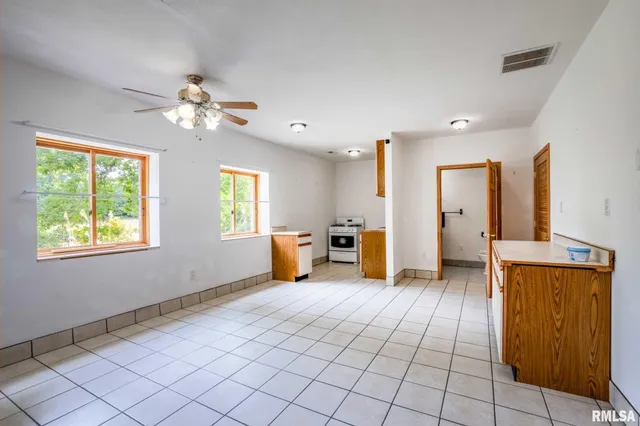 $750,000 | 1385 Christian Chapel Road, Anna, IL 62906