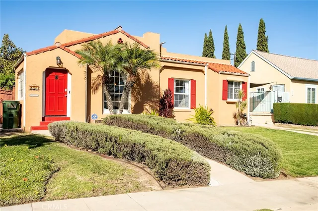 a front view of house with yard