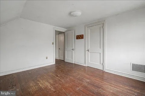 $279,900 | 321 Virginia Avenue, Wilmington, DE 19805