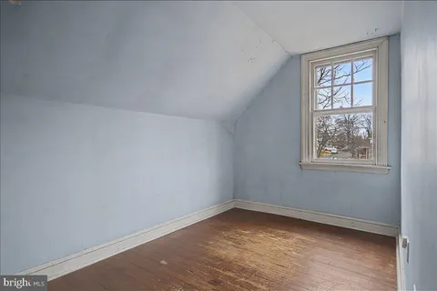 $279,900 | 321 Virginia Avenue, Wilmington, DE 19805