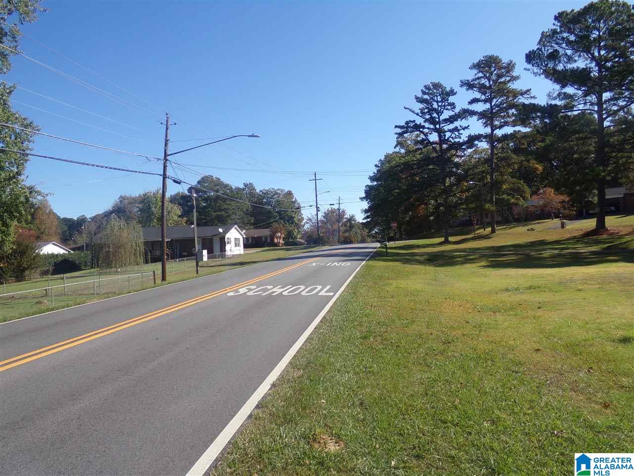 3808 Greenbrier Dear Road Anniston, AL 36207 - Photo 3 of 31