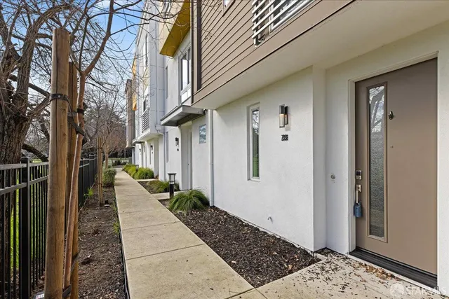 $1,125,000 | 7991 Regional Common, Dublin, CA 94568