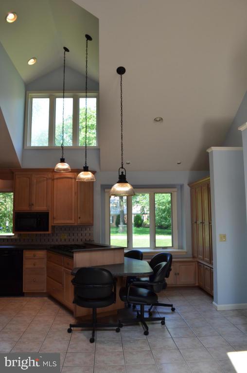 1322 Valley Road Lancaster, PA 17603 - Photo 17 of 50 Gallery Image 17