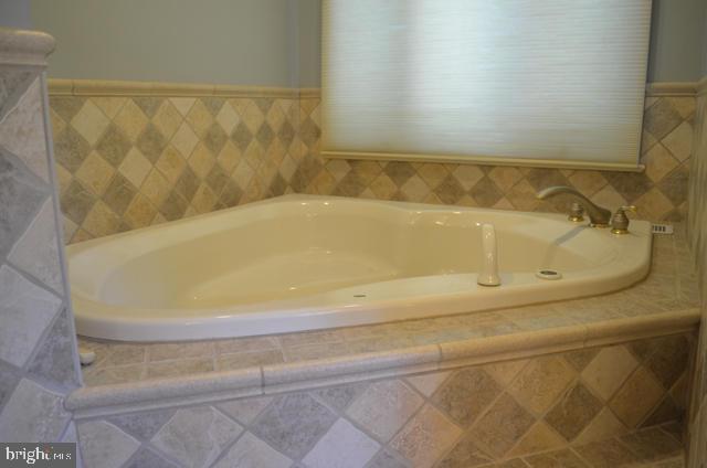 1322 Valley Road Lancaster, PA 17603 - Photo 34 of 50 Gallery Image 34