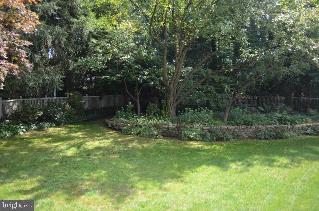 1322 Valley Road Lancaster, PA 17603 - Photo 49 of 50 Gallery Image 49