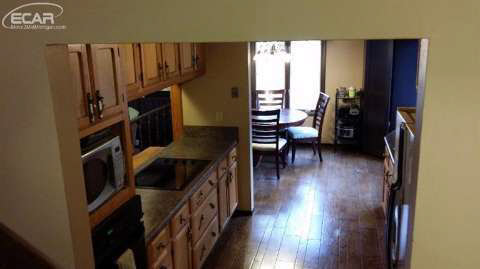 11313 North Bray Road Clio, MI 48420 - Photo 9 of 30 20433975-8.JPG
