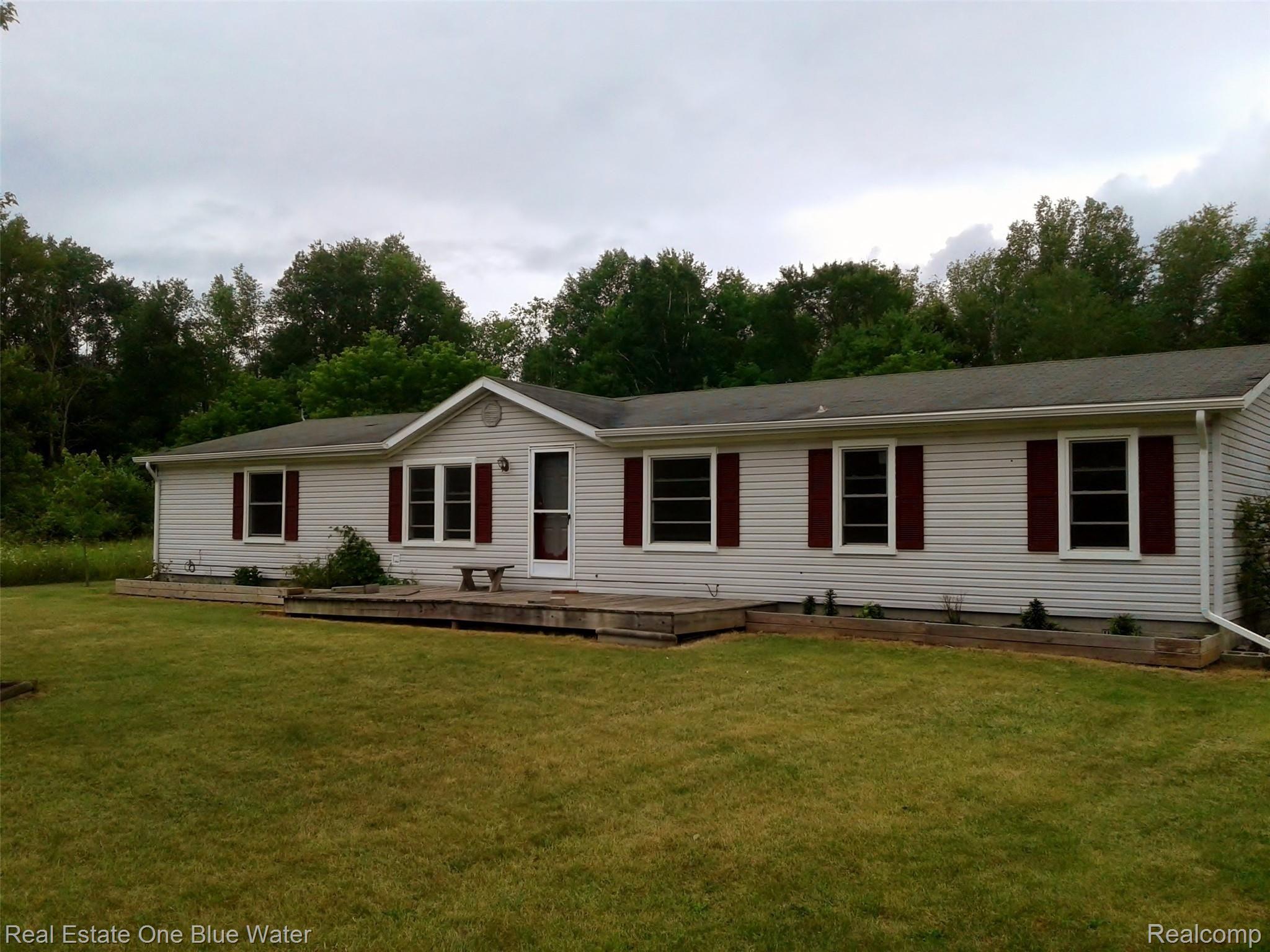 4585 Main Road Applegate, MI 48401 - Photo 1 of 23 20200804_144235.jpg