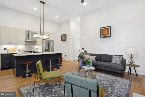$765,000 | 1716 Spruce Street, Unit 4, Philadelphia, PA 19103