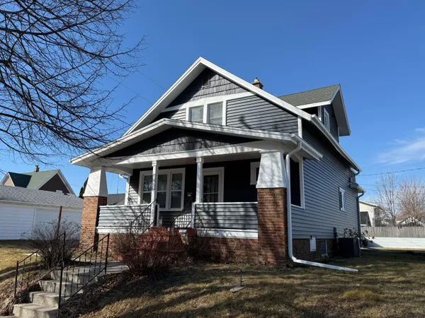 $224,900 | 1812 South 10th Street, Sheboygan, WI 53081