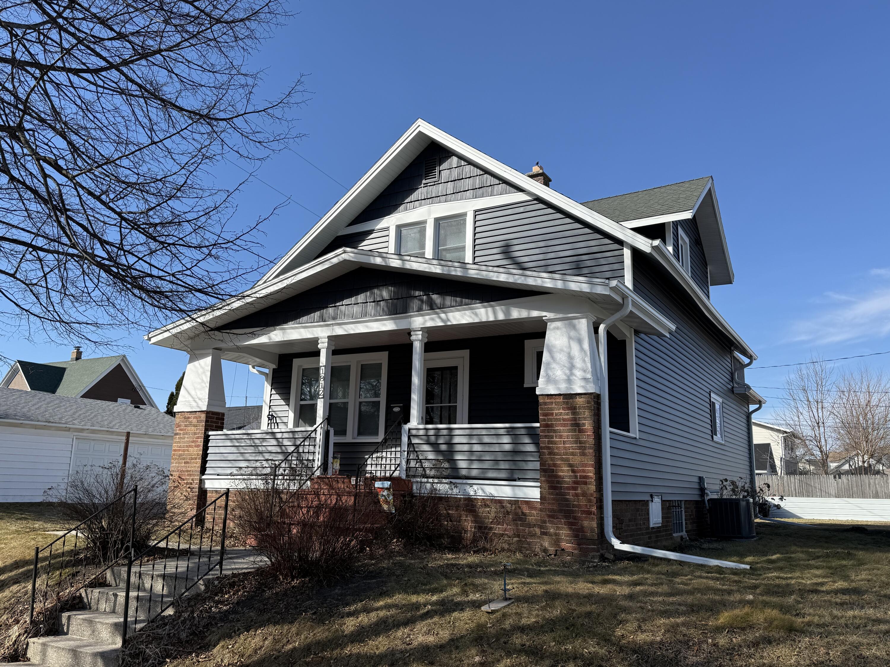 1812 South 10th Street Sheboygan, WI 53081 - Photo 1 of 1 IMG_0145