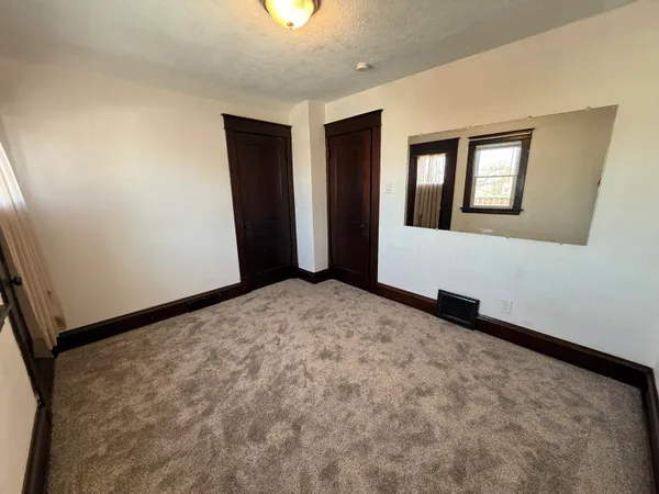 $224,900 | 1812 South 10th Street, Sheboygan, WI 53081