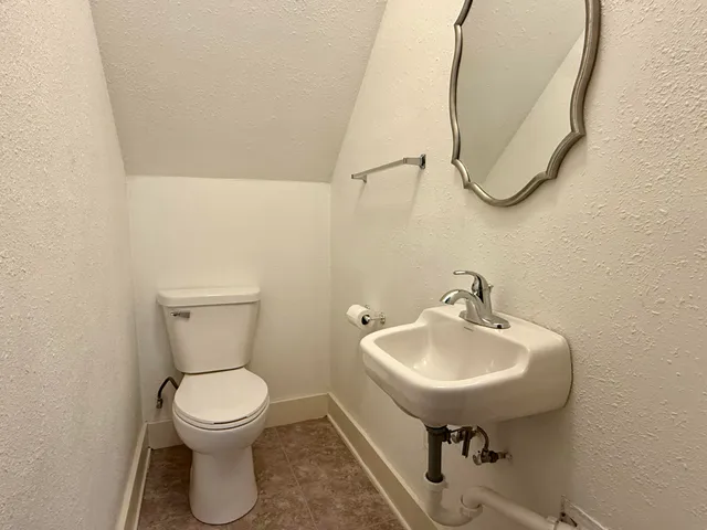 $244,900 | 1812 South 10th Street, Sheboygan, WI 53081