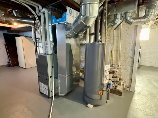 $224,900 | 1812 South 10th Street, Sheboygan, WI 53081