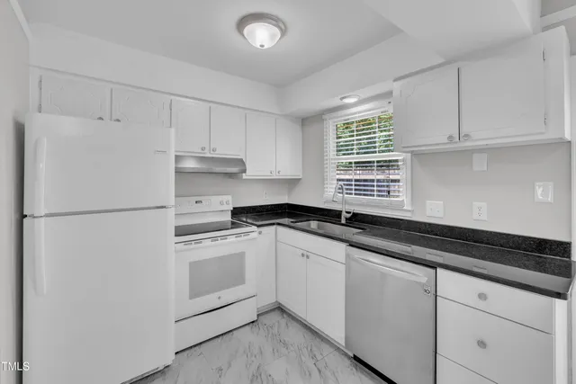 $250,000 | 1227 Jamestown Court, Cary, NC 27511