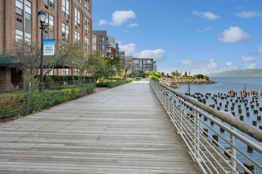 23 Water Grant Street, Unit 11D, Yonkers, NY 10701 Compass