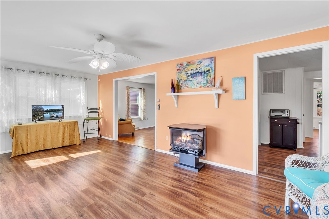 1302 South Glebe Road Montross, VA 22520 - Photo 11 of 54