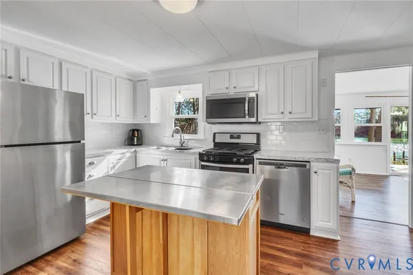 $362,000 | 1302 South Glebe Road, Montross, VA 22520