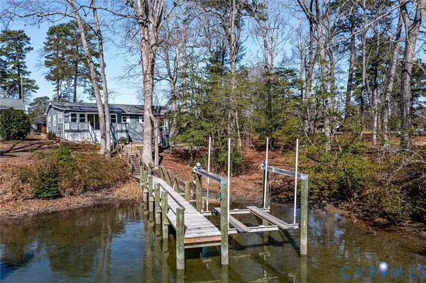 $362,000 | 1302 South Glebe Road, Montross, VA 22520