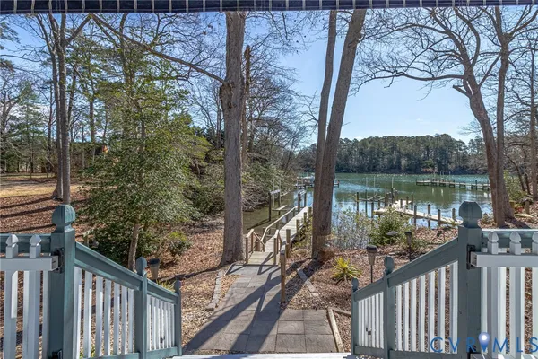 $362,000 | 1302 South Glebe Road, Montross, VA 22520