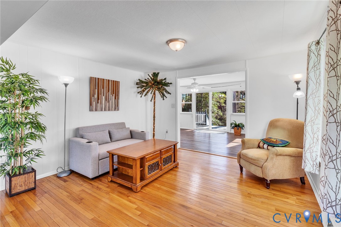 1302 South Glebe Road Montross, VA 22520 - Photo 6 of 54