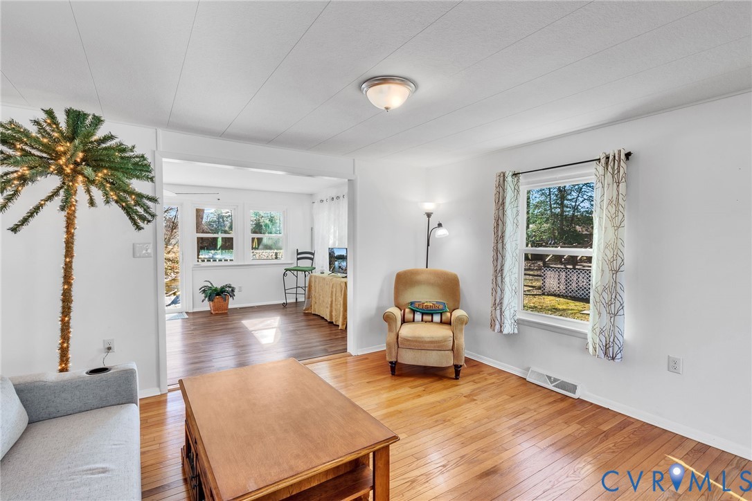 1302 South Glebe Road Montross, VA 22520 - Photo 7 of 54